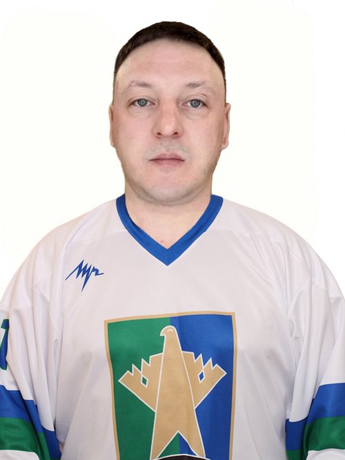 Махмутов  Артём  Сергеевич