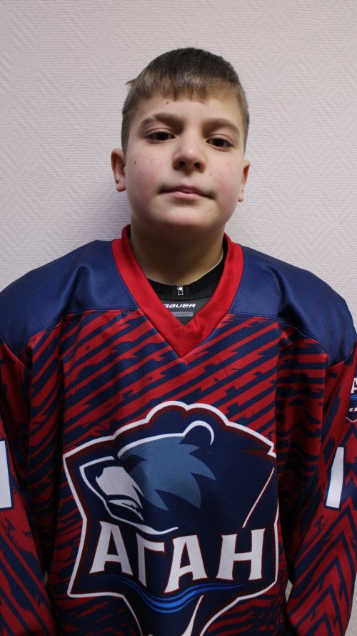 Дубовый  Михаил  Олегович